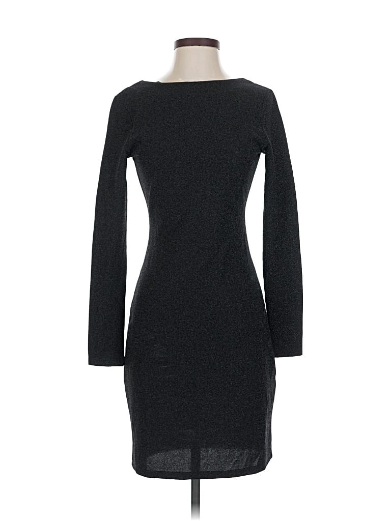 Pre-owned H&m Casual Dress In Black