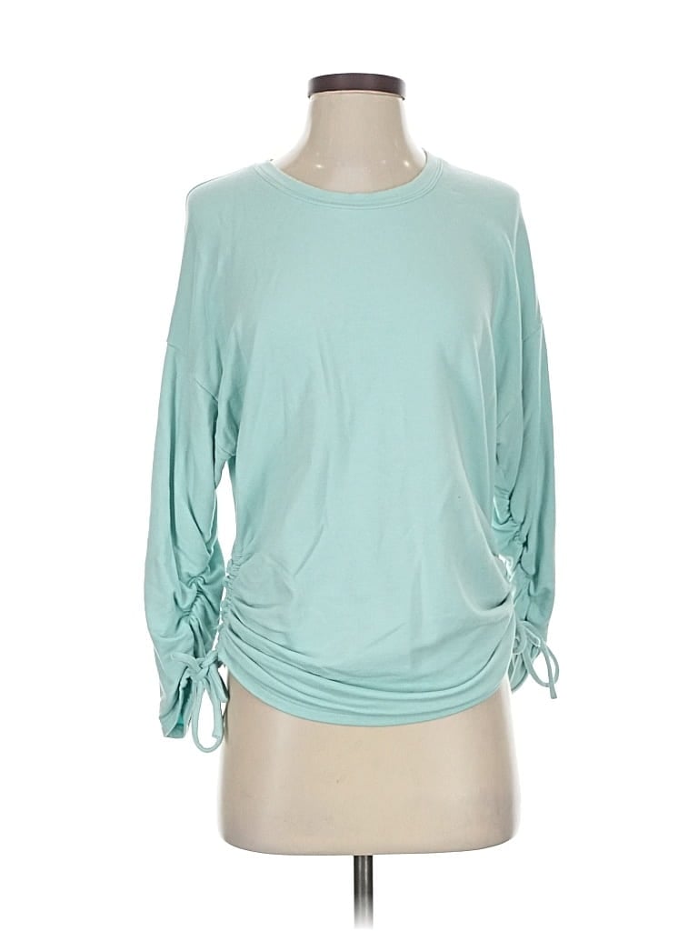 Click to view more detailed imagery on our partner's website Pre-owned Athleta 3/4 Sleeve T-shirt In Blue