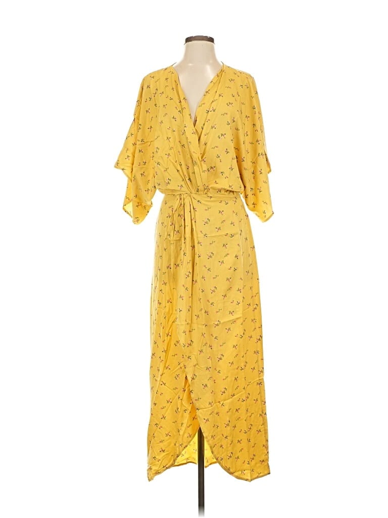 Lezat Casual Dress In Yellow