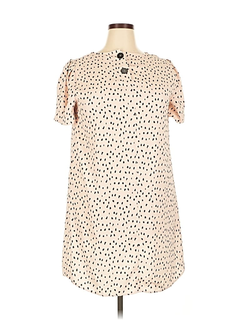 Click to view more detailed imagery on our partner's website Pre-owned River Island Casual Dress In White