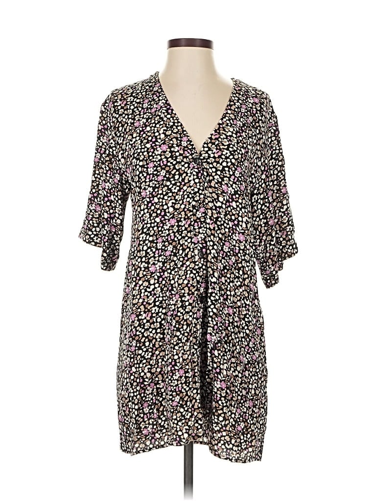 Click to view more detailed imagery on our partner's website Pre-owned Saltwater Luxe Casual Dress In Black