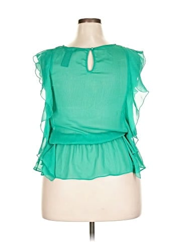 Susie Rose Sleeveless Blouse (view 2)