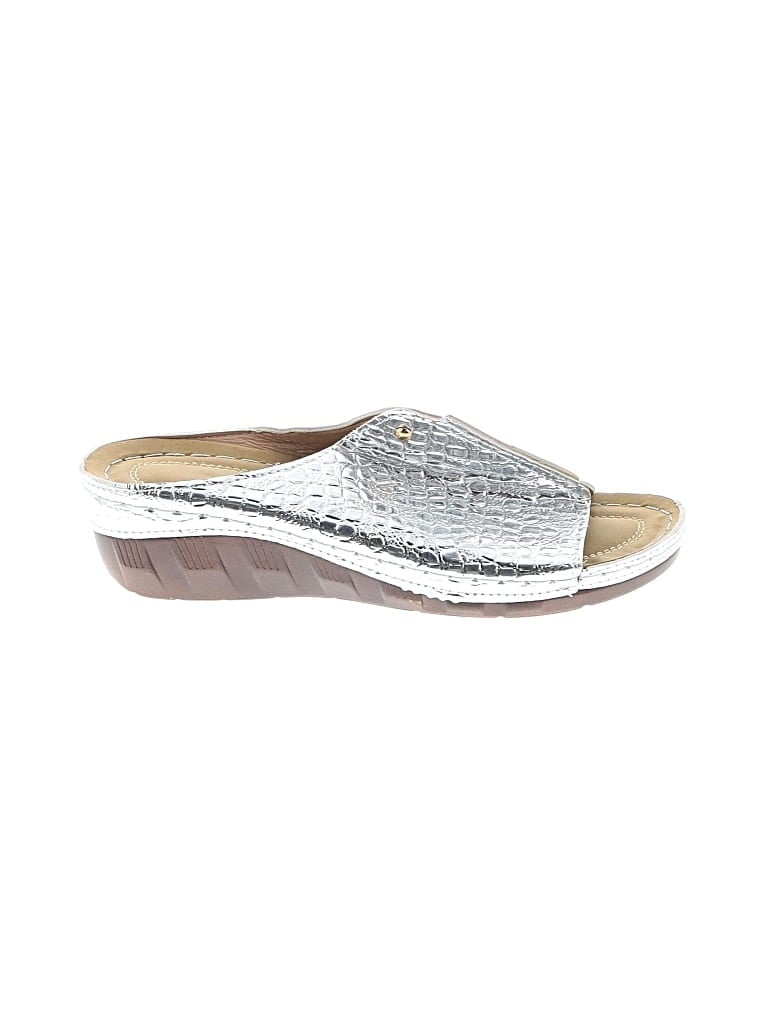 Pre-owned Unbranded Sandals In Silver
