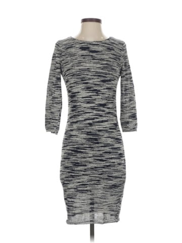 Alice + Olivia Casual Dress (view 1)