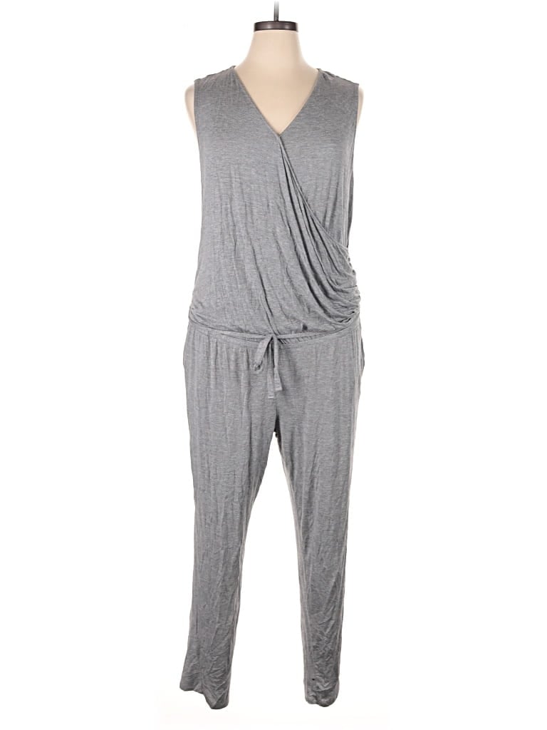 Pre-owned Time And Tru Jumpsuit In Gray