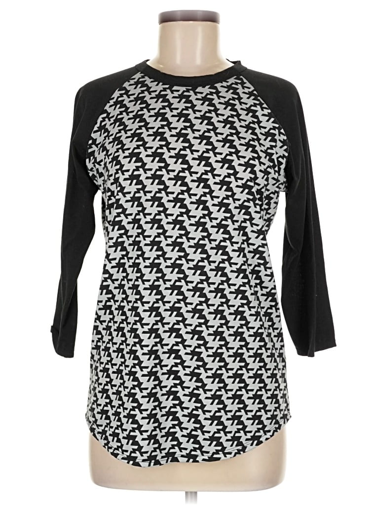 Pre-owned Lularoe 3/4 Sleeve T-shirt In Black