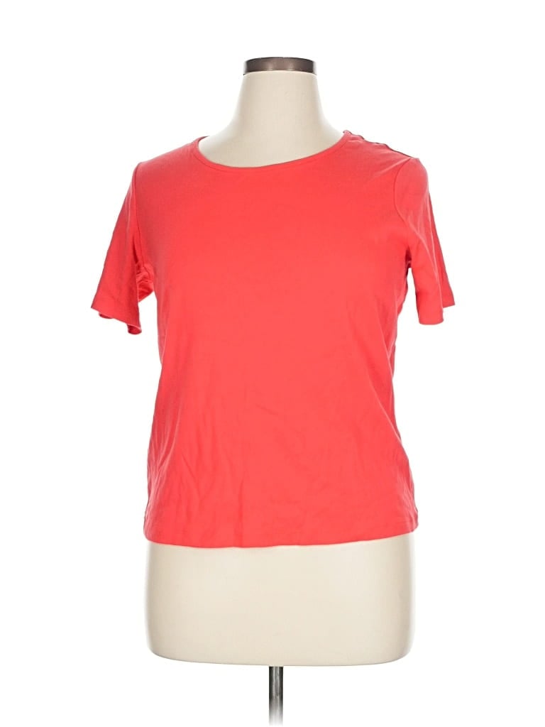 Pre-owned White Stag Active T-shirt In Red