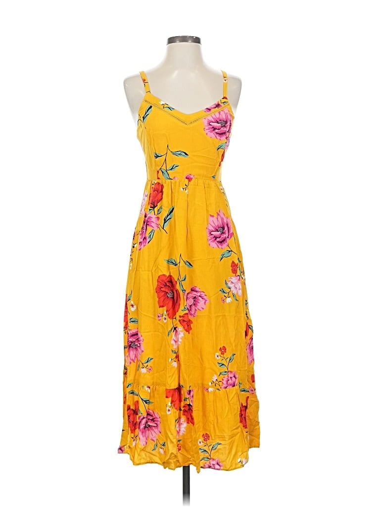 OLD NAVY Pre-owned Casual Dress In Yellow