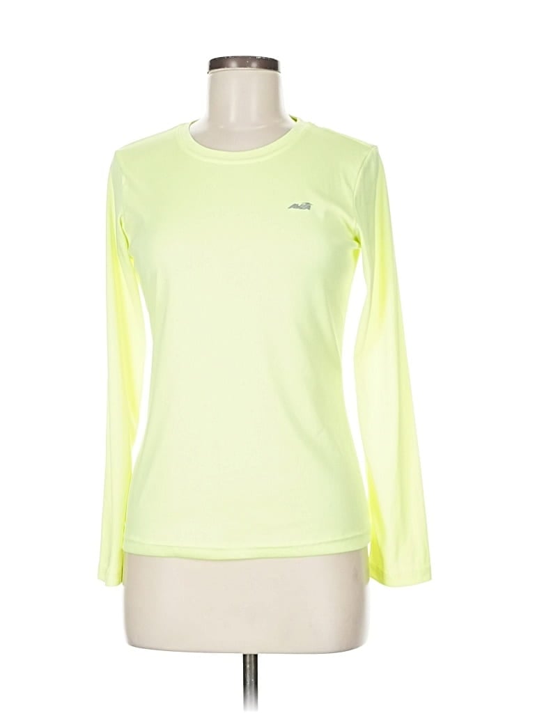 Pre-owned Avia Long Sleeve T-shirt In Yellow