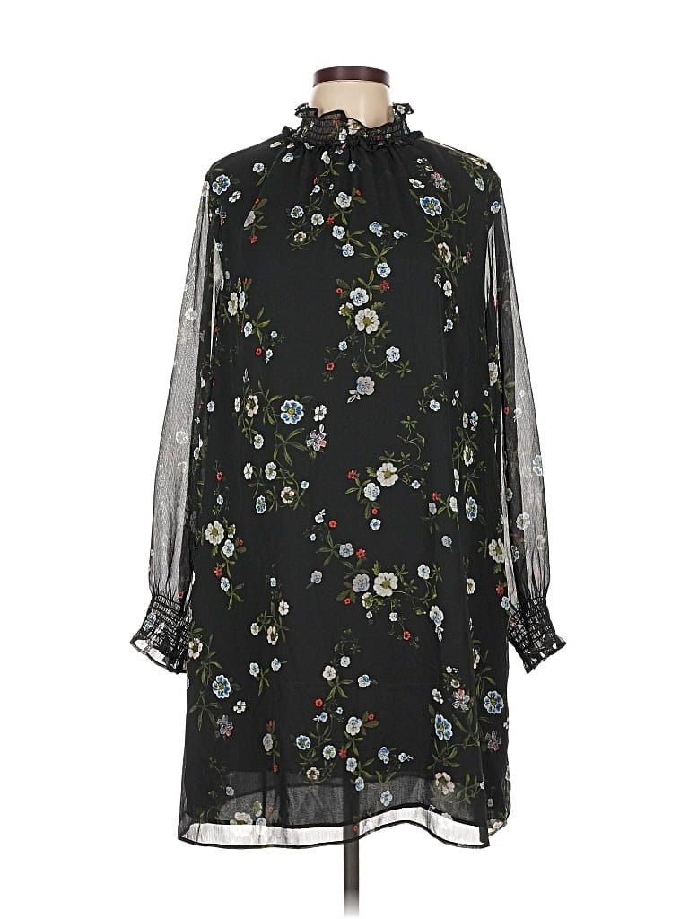 Pre-owned H&m Casual Dress In Black