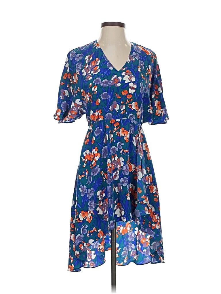 Pre-owned Tucker Casual Dress In Blue