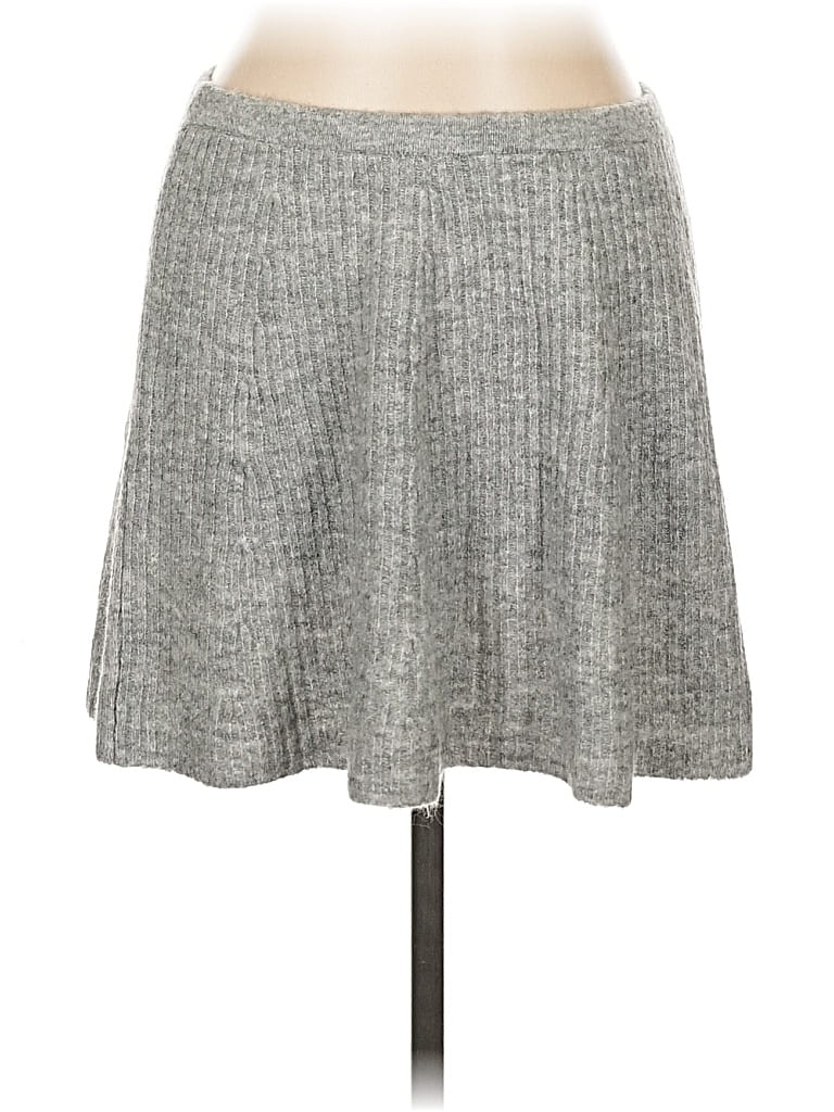 Pre-owned Divided By H&m Casual Skirt In Gray