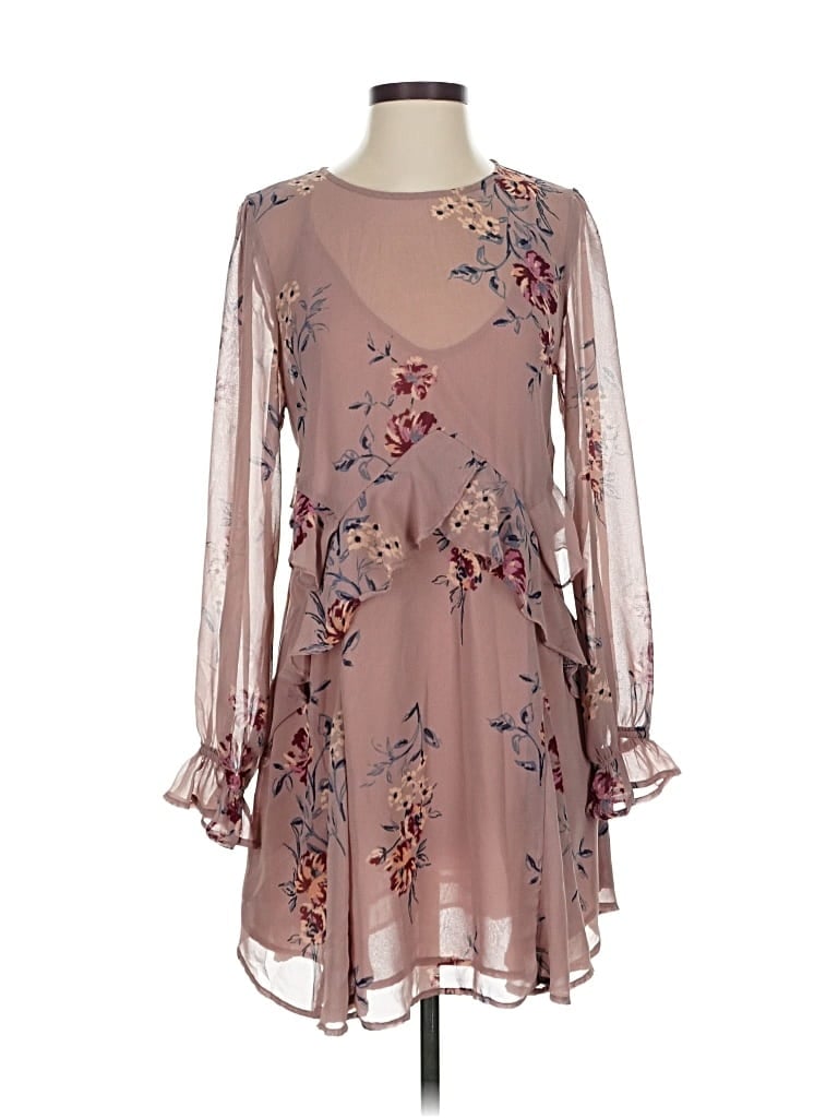 Pre-owned Astr Casual Dress In Brown