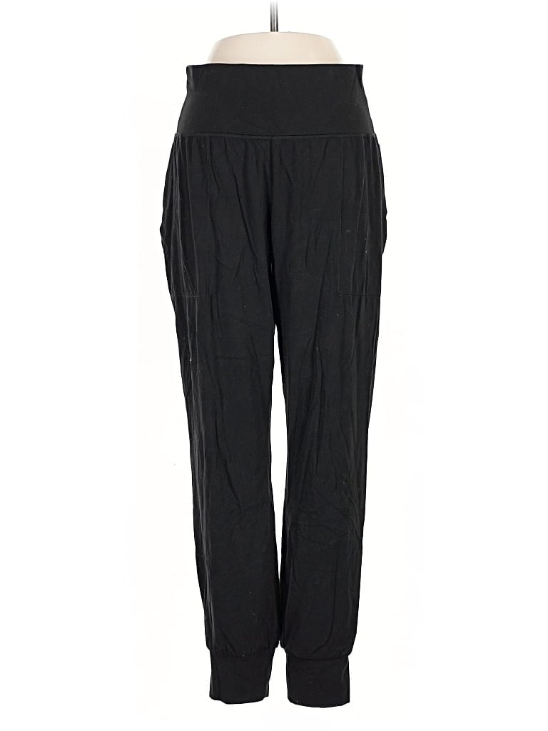 Click to view more detailed imagery on our partner's website Pre-owned Athleta Active Pants In Black