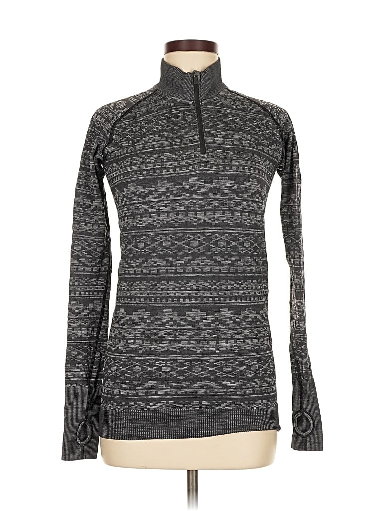 Pre-owned Lululemon Athletica Long Sleeve T-shirt In Gray