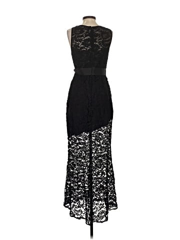 Monique Lhuillier Cocktail Dress (view 2)