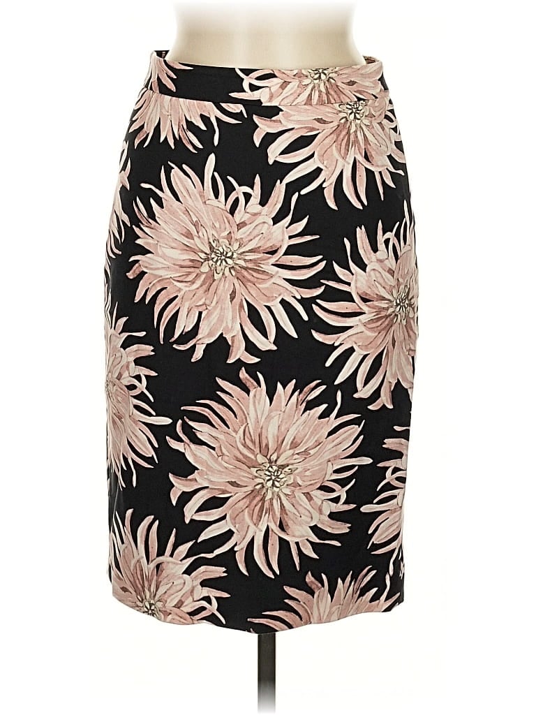 Pre-owned Ann Taylor Casual Skirt In Black