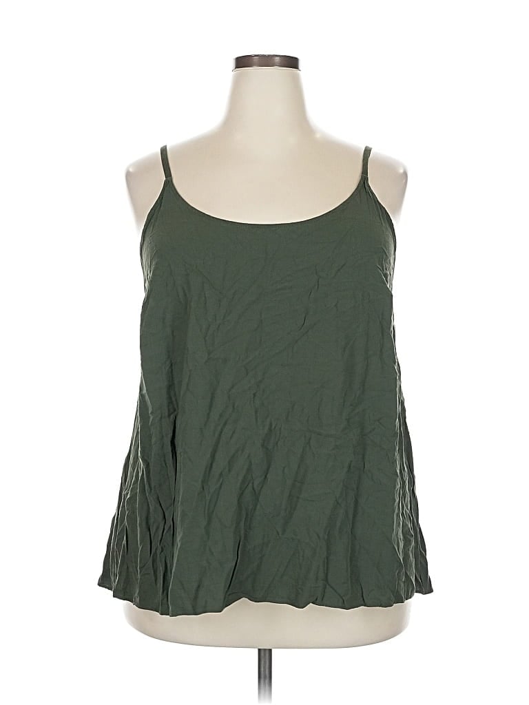 Pre-owned Boutique Sleeveless Top Green Halter Neckline Tops