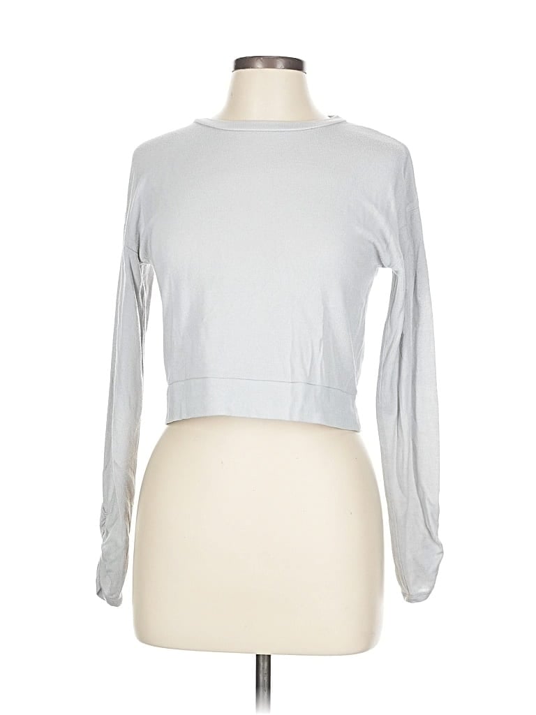 Pre-owned Z By Zella Long Sleeve T-shirt In Silver