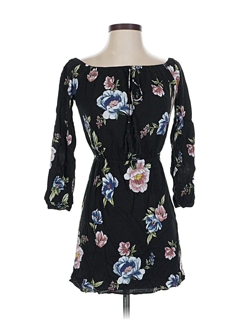 Pre-owned Kendall & Kylie Casual Dress In Black