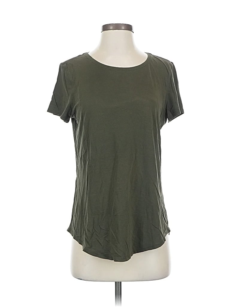 Pre-owned Lululemon Athletica Short Sleeve T-shirt In Green