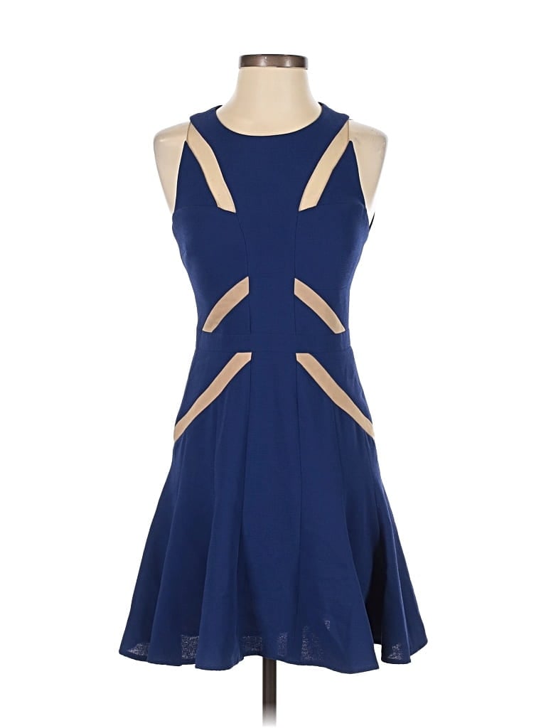 Pre-owned Bcbgmaxazria Cocktail Dress In Blue