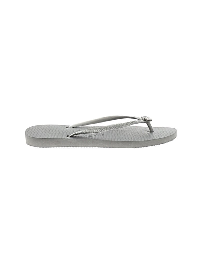 HAVAIANAS Pre-owned Flip Flops In Gray