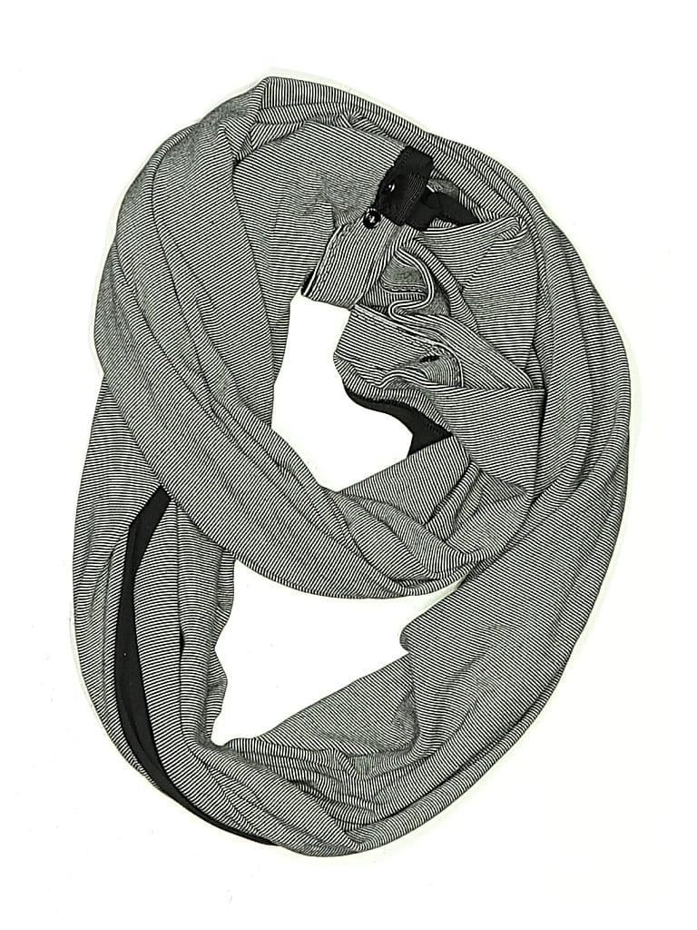 Pre-owned Lululemon Athletica Scarf In Black