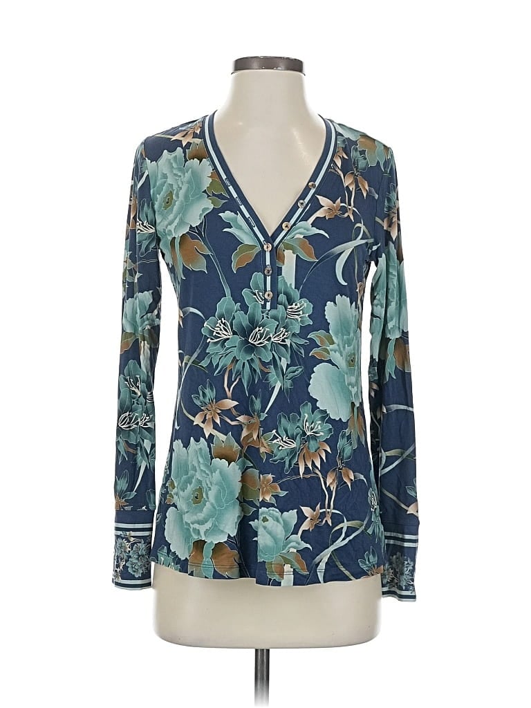 Click to view more detailed imagery on our partner's website Pre-owned Johnny Was Long Sleeve Blouse In Blue
