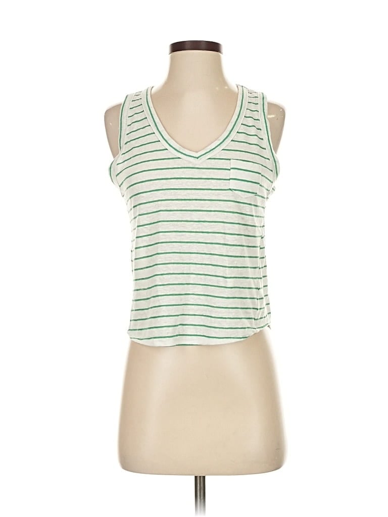 UNIVERSAL THREAD Pre-owned Tank Top Green Plunge Neckline Tops
