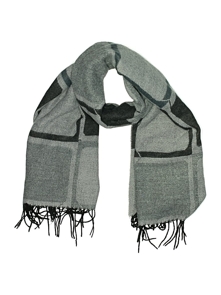 Pre-owned Amanda Smith Scarf In Gray