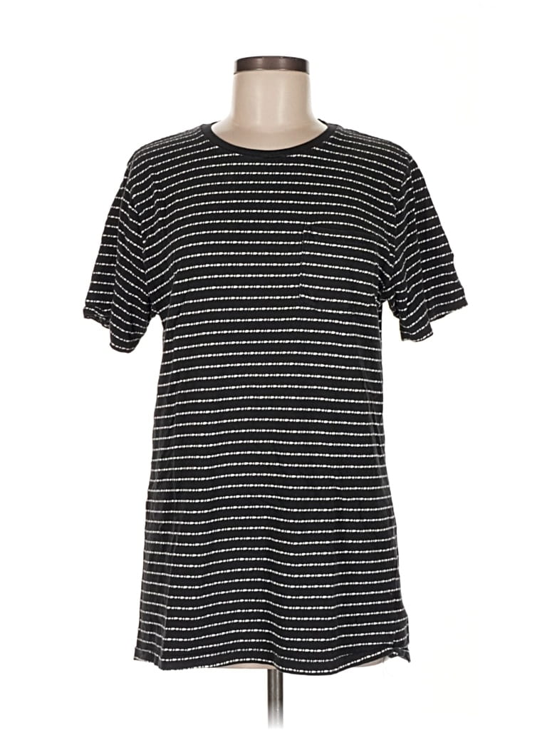 Pre-owned Old Navy Short Sleeve T-shirt In Black