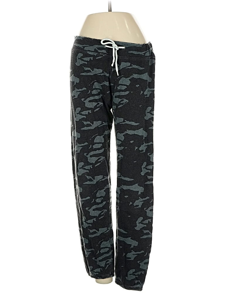 Pre-owned Monrow Casual Pants In Gray