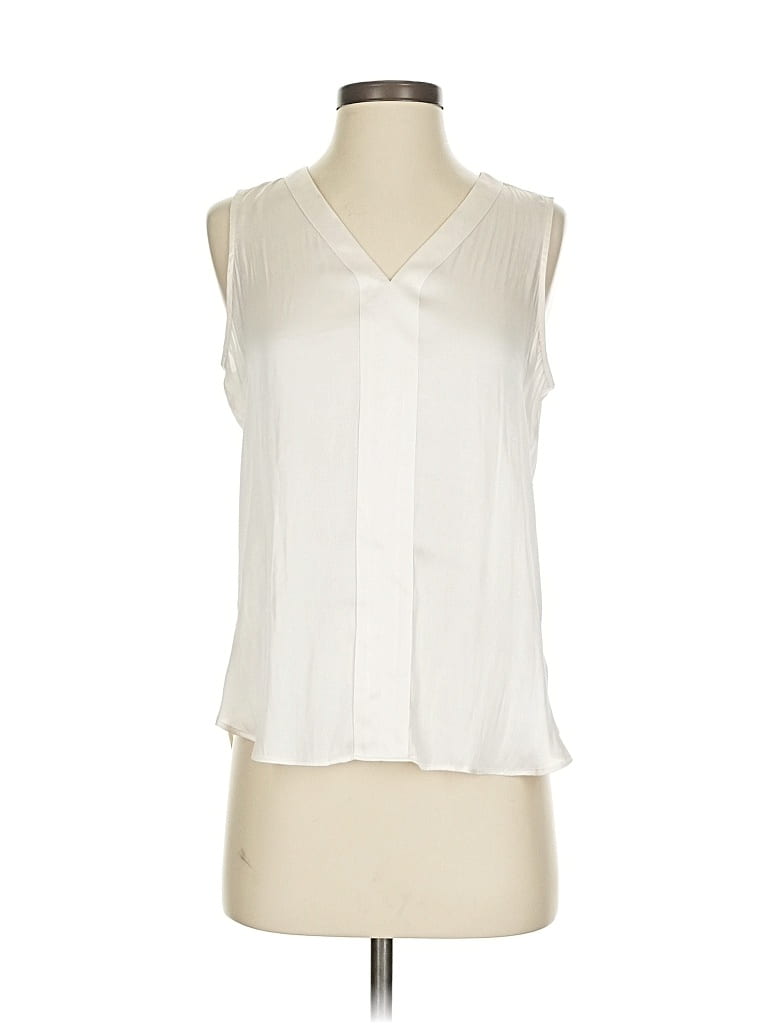 Pre-owned Banana Republic Sleeveless Blouse In White