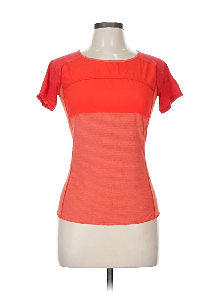 Pre-owned Lululemon Athletica Active T-shirt In Red