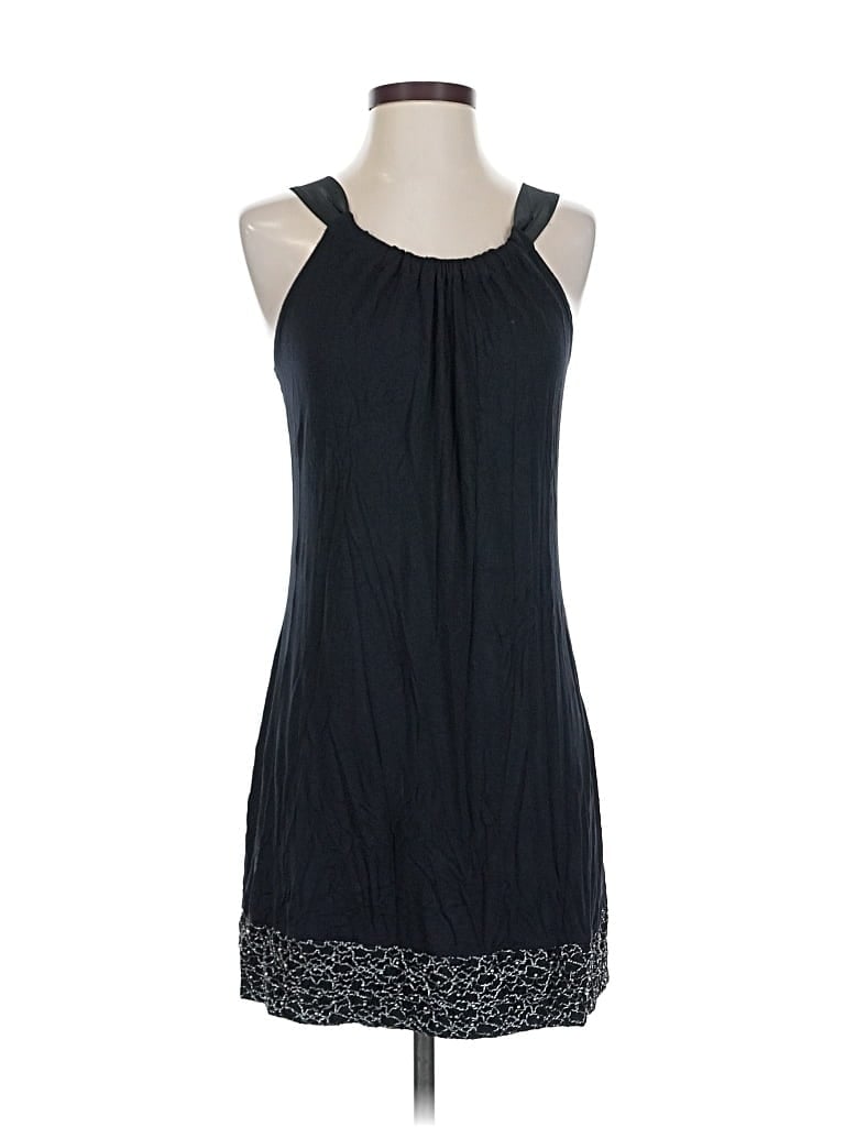 Pre-owned Express Sleeveless Top Black Halter Neckline Tops