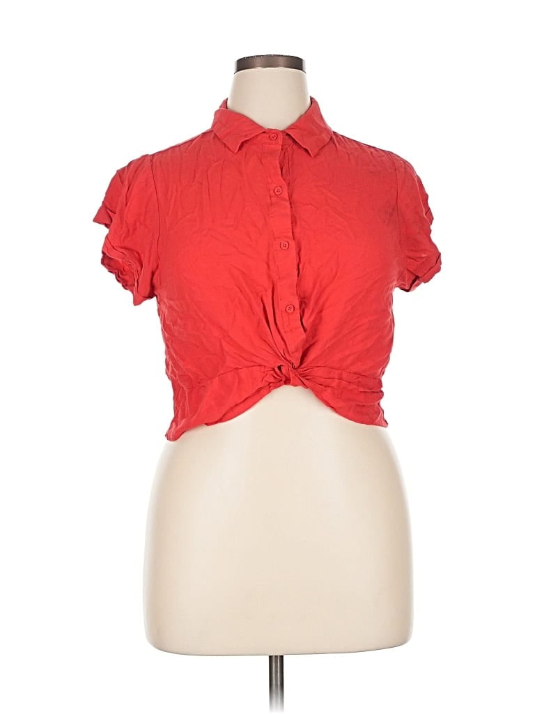 Click to view more detailed imagery on our partner's website Pre-owned Crave Fame By Almost Famous Short Sleeve Polo Shirt In Red