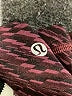 Lululemon Athletica Chevron-herringbone Burgundy Active Pants Size 6 - photo 7