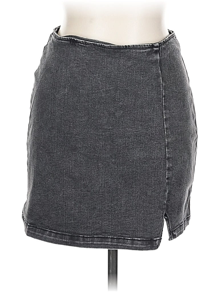 Pre-owned Wild Fable Denim Skirt In Gray
