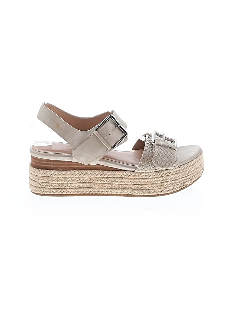 Pre-owned Wonderly Wedges In White