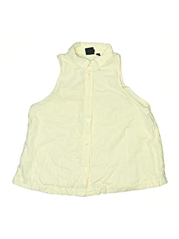 Gap Sleeveless Button-Down Shirt (view 1)
