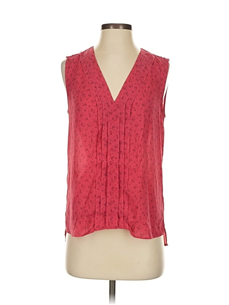 Pre-owned Ann Taylor Sleeveless Blouse In Red