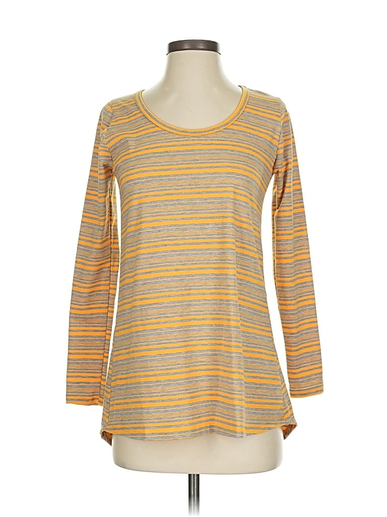 LULAROE Pre-owned 3/4 Sleeve T-shirt In Yellow