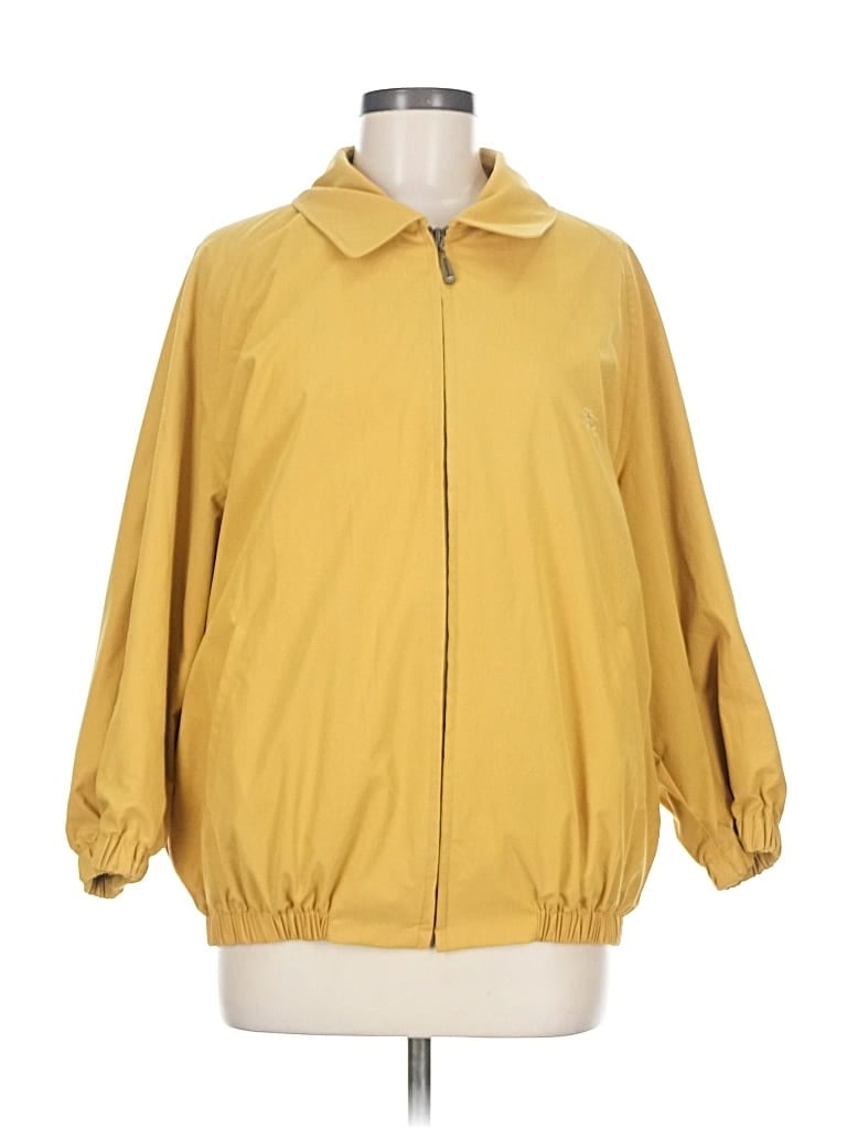 Click to view more detailed imagery on our partner's website Pre-owned Burberry Raincoat In Gold