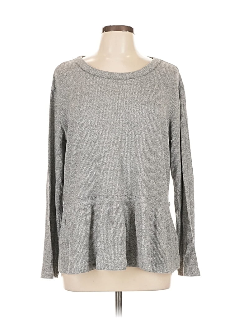 Pre-owned Upwest Long Sleeve Top Gray Crew Neck Tops
