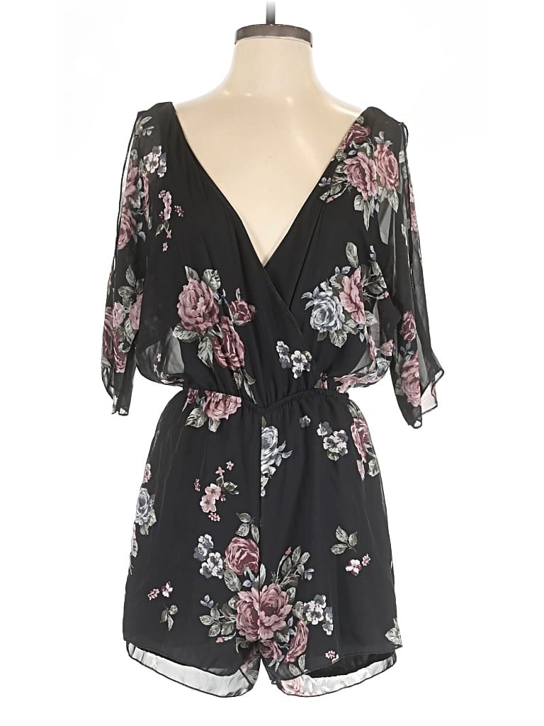 Pre-owned Rue21 Romper In Black