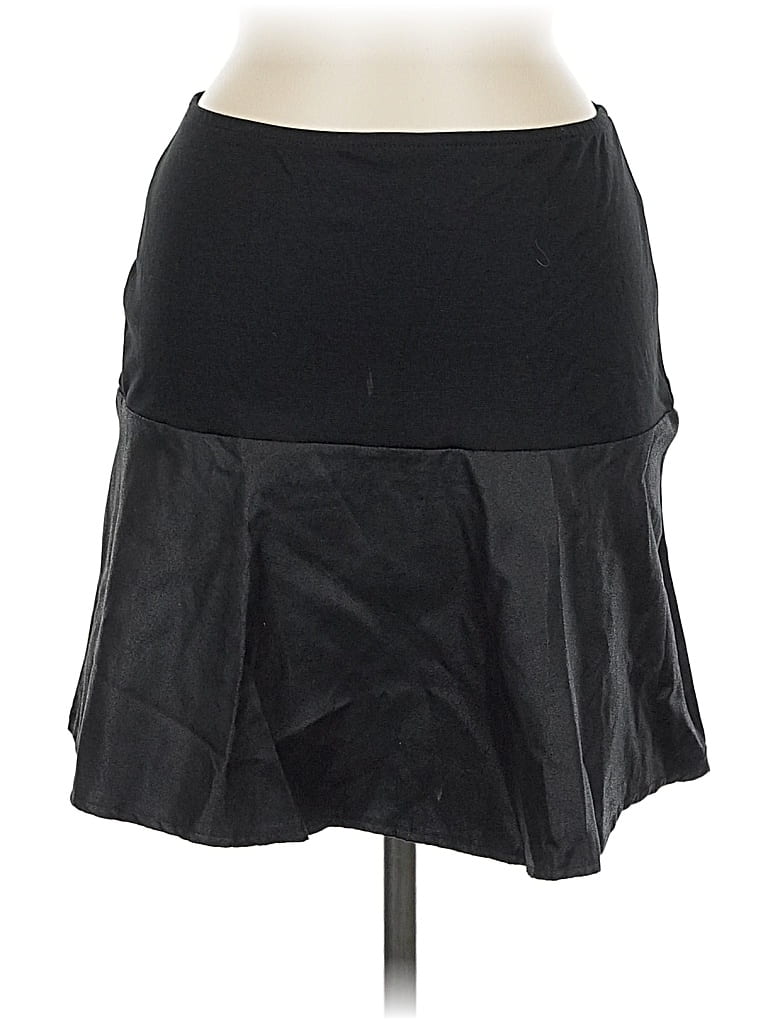 Pre-owned Xhilaration Casual Skirt In Black
