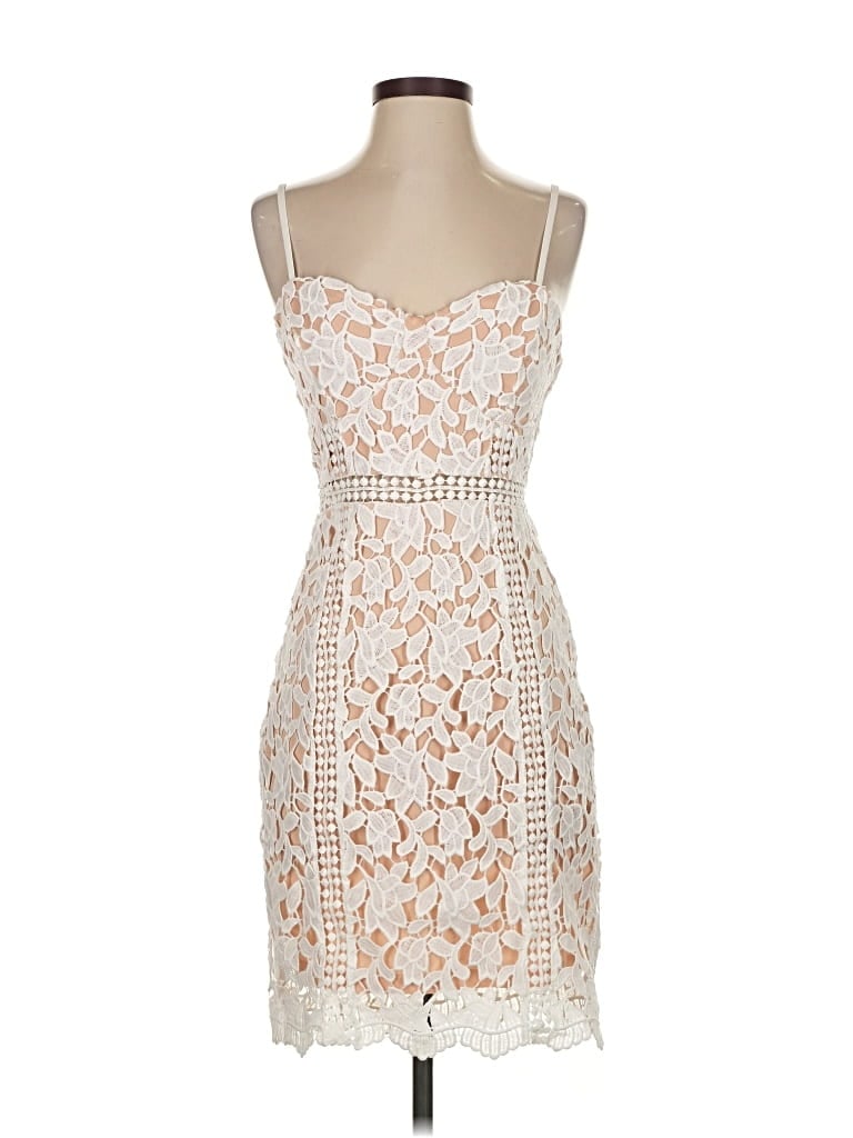 Pre-owned Lulus Cocktail Dress In White