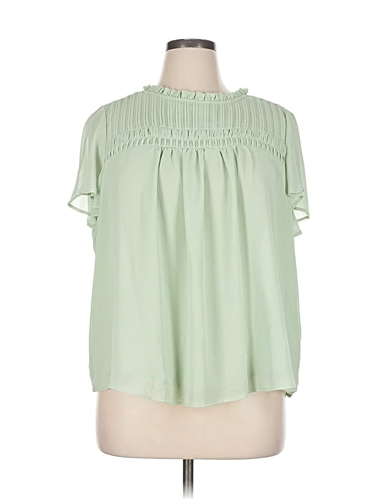 Pre-owned Torrid Short Sleeve Blouse In Green