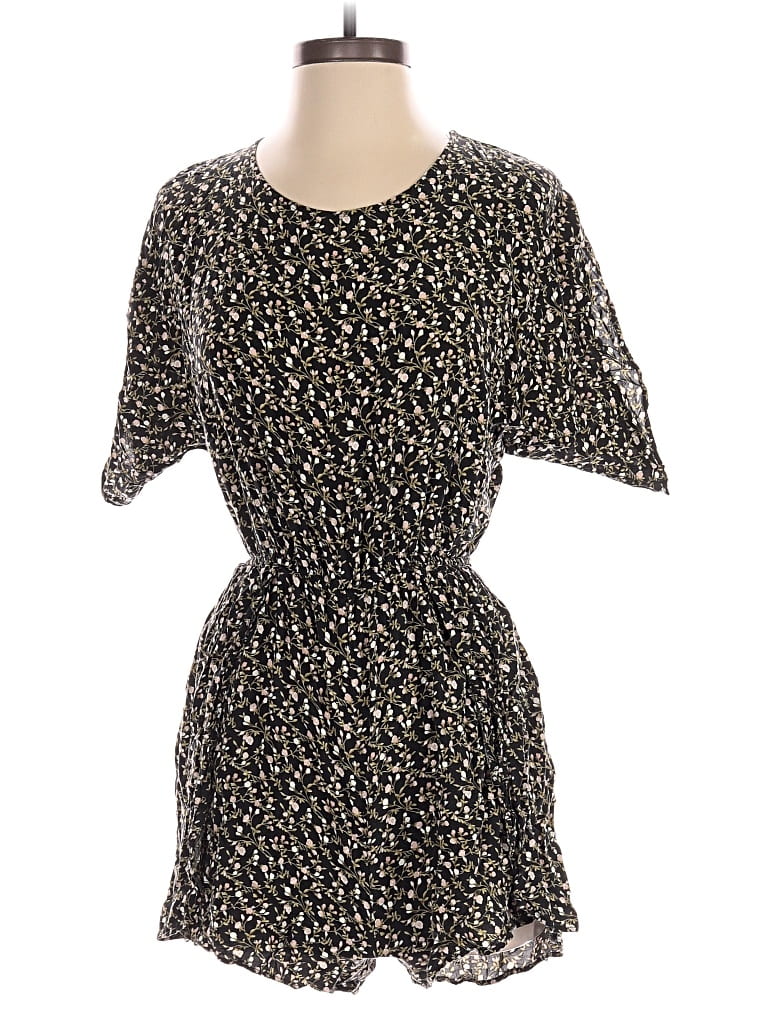 Pre-owned Bcbgeneration Romper In Black